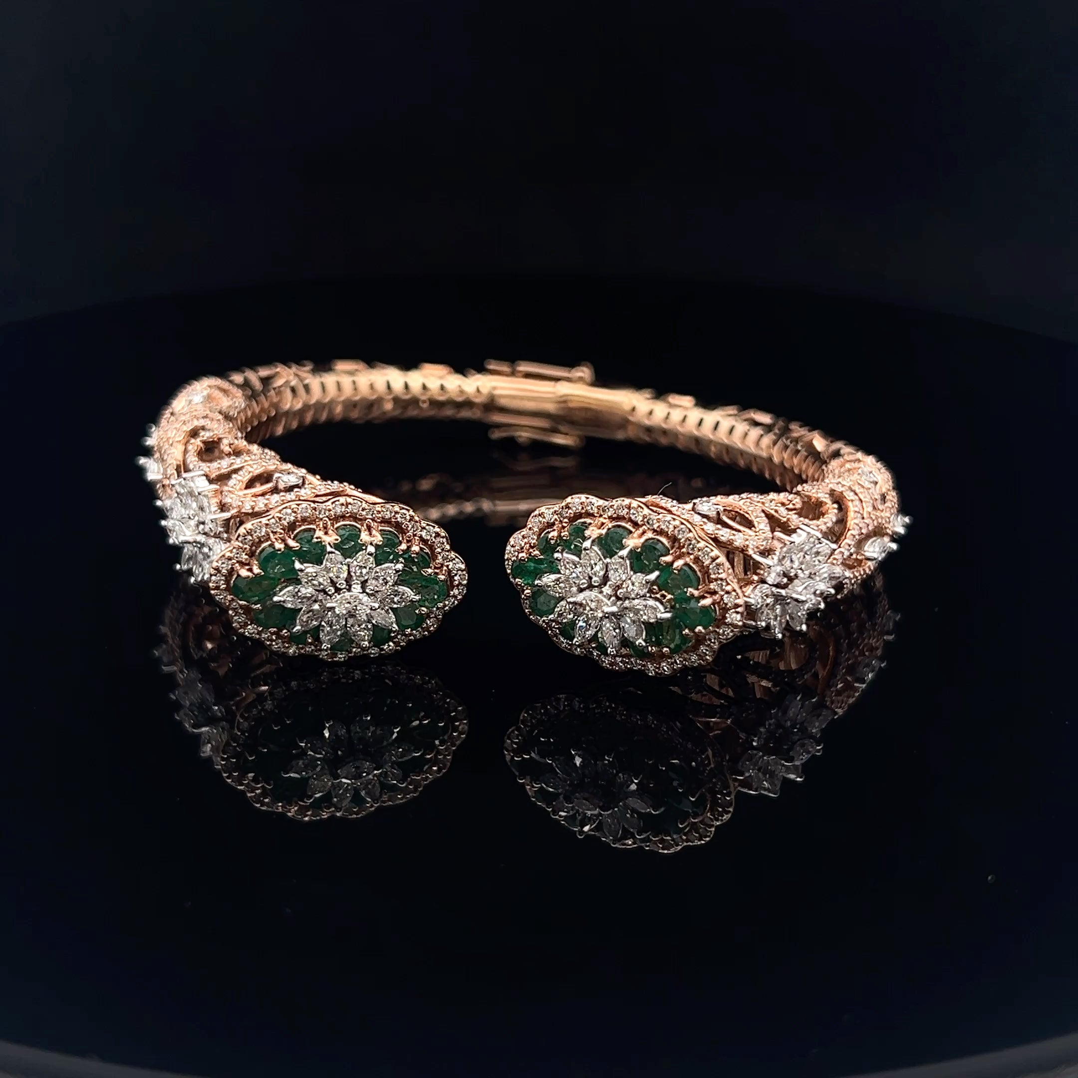 Vintage-Style Floral Emerald Bracelet